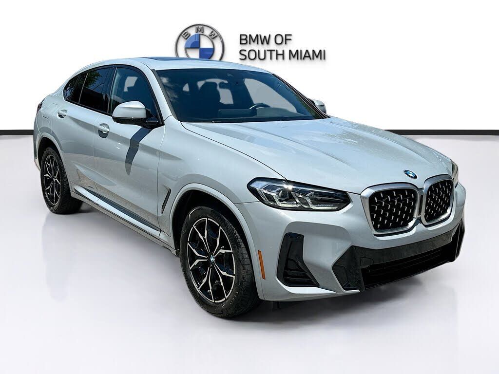 2023 BMW X4