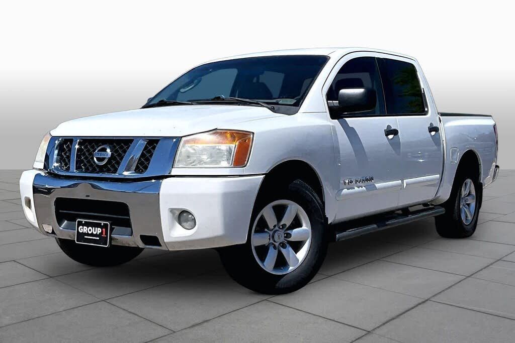 2010 NISSAN Titan