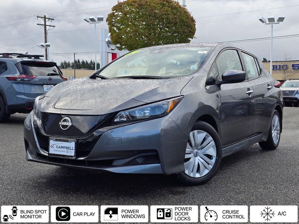 2024 NISSAN Leaf