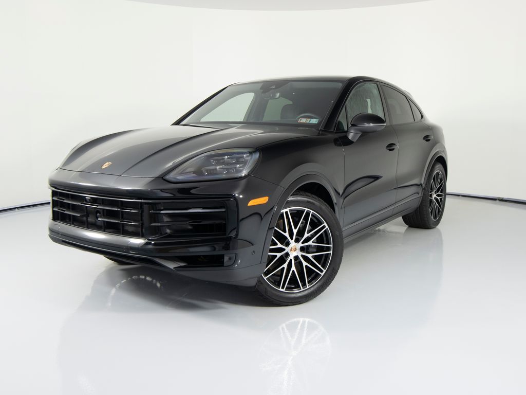 2025 PORSCHE Cayenne