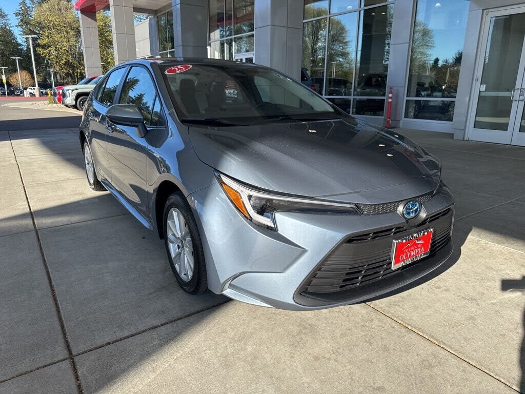 2025 TOYOTA Corolla