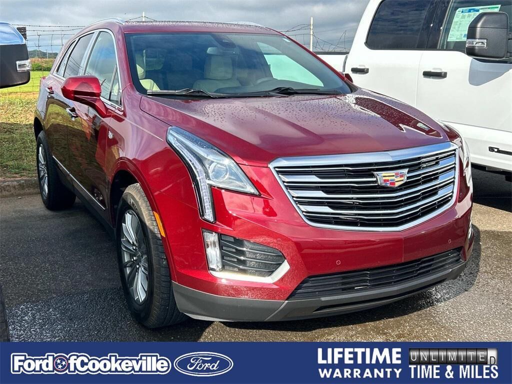 2017 CADILLAC XT5