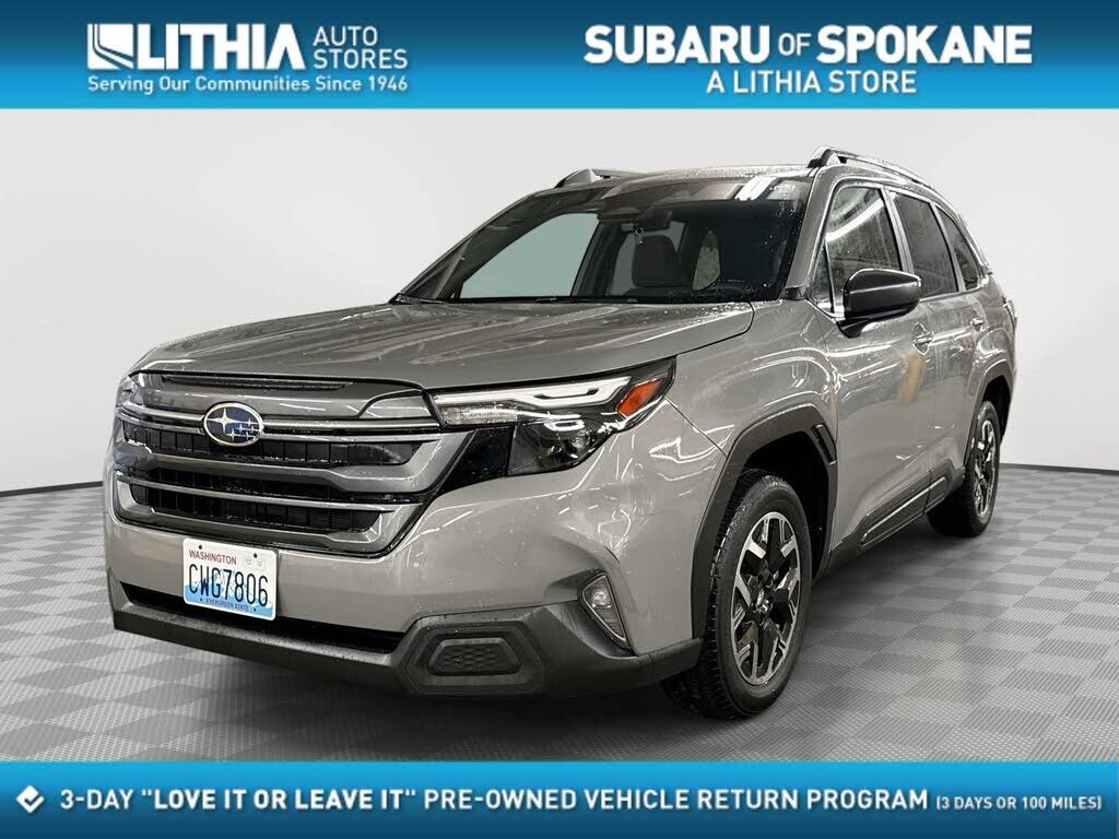 2025 SUBARU Forester