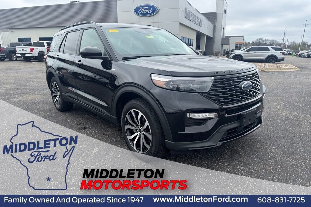 2022 FORD Explorer