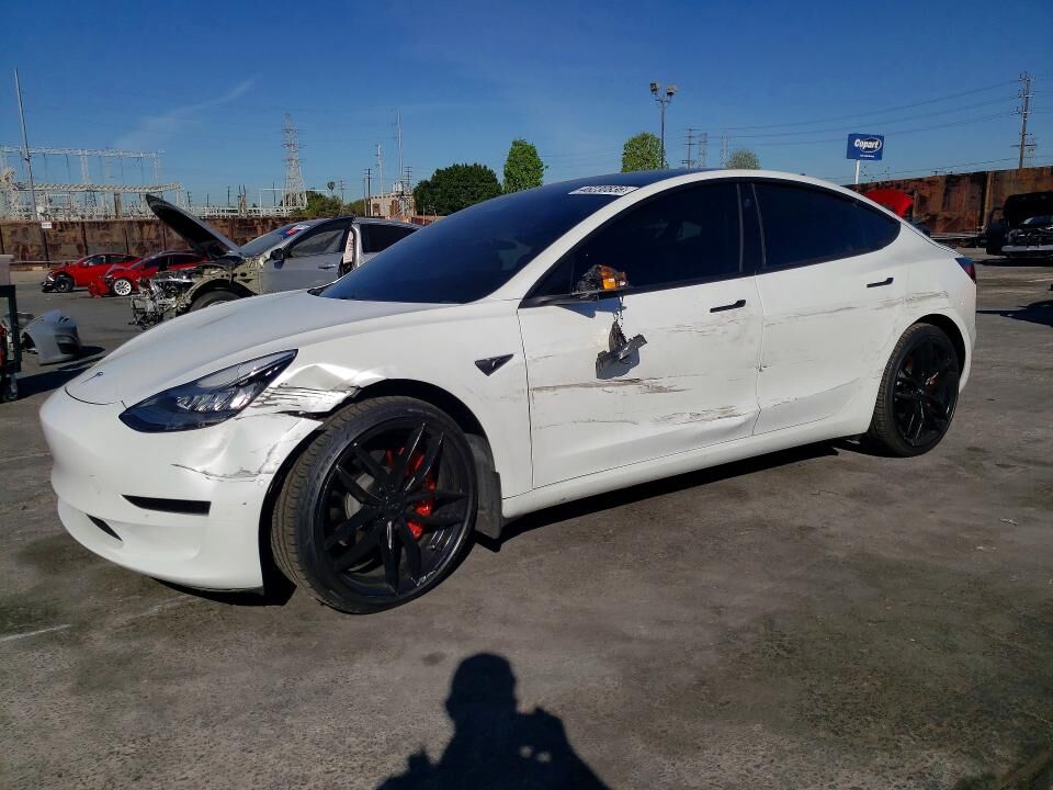 2020 TESLA Model 3