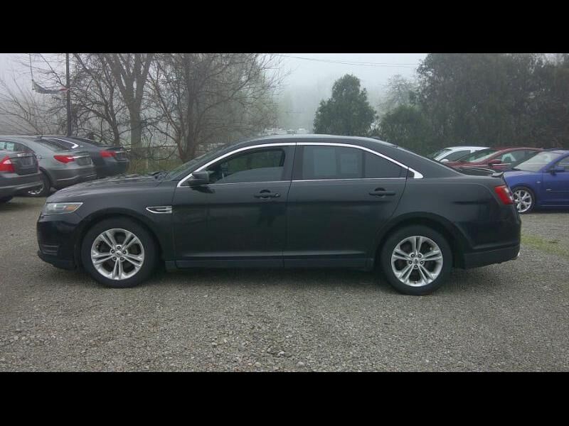 2015 FORD Taurus