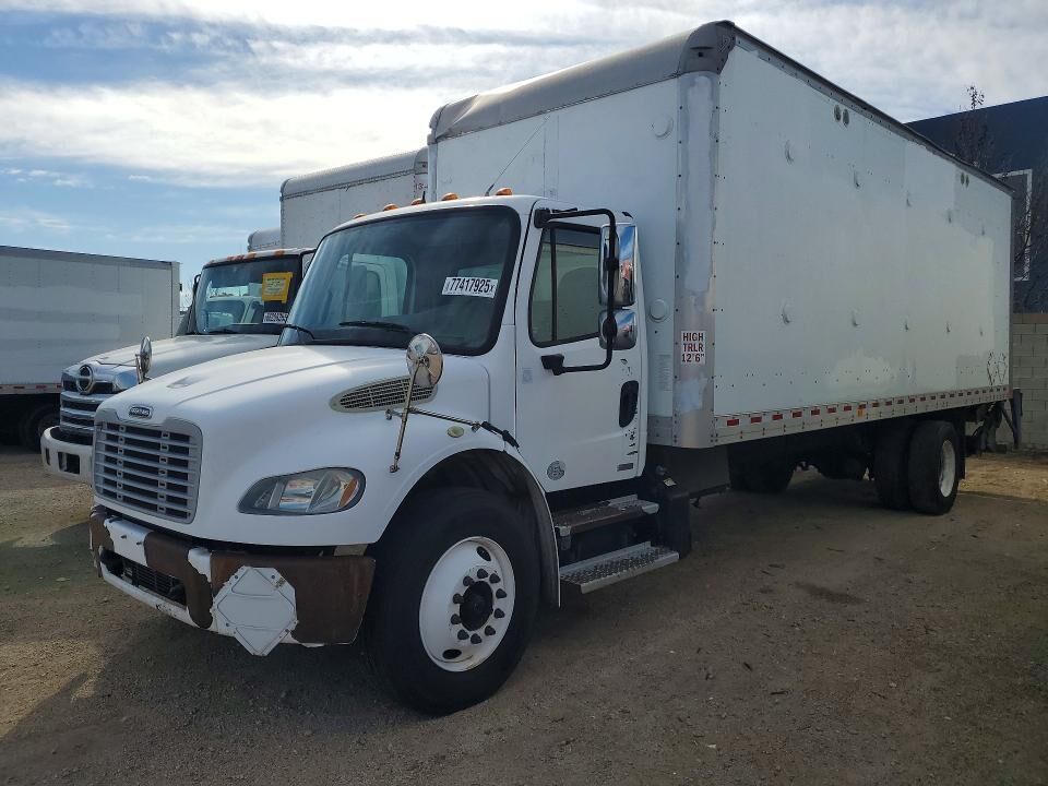 2012 FREIGHTLINER M2