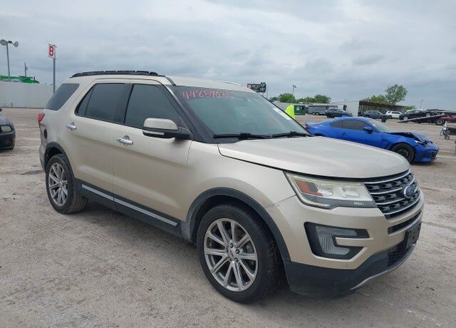 2017 FORD Explorer