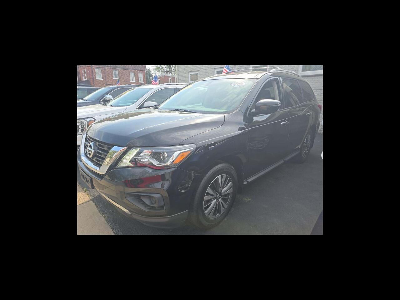 2020 NISSAN Pathfinder