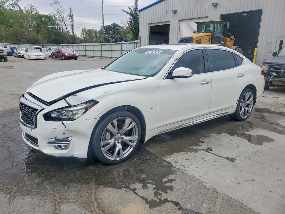 2016 INFINITI Q70L