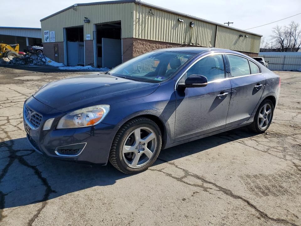 2012 VOLVO S60