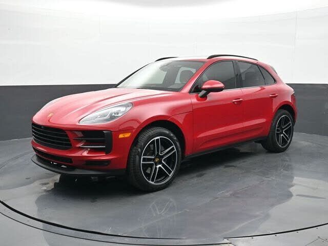 2020 PORSCHE Macan