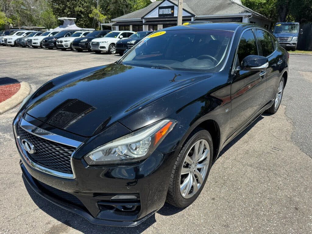 2018 INFINITI Q70