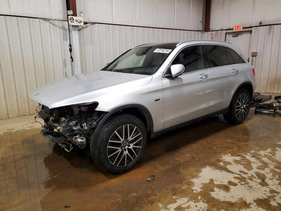 2020 MERCEDES-BENZ GLC-Class