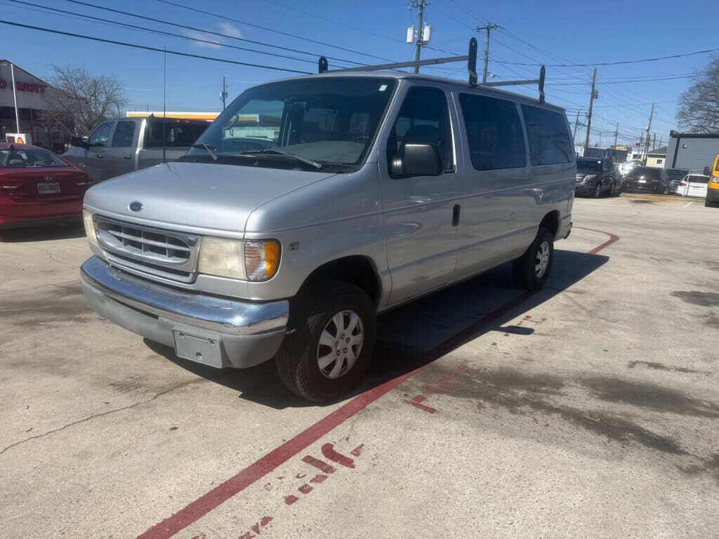 2001 FORD E-150
