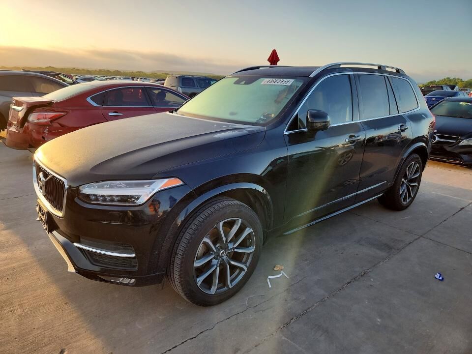 2017 VOLVO XC90