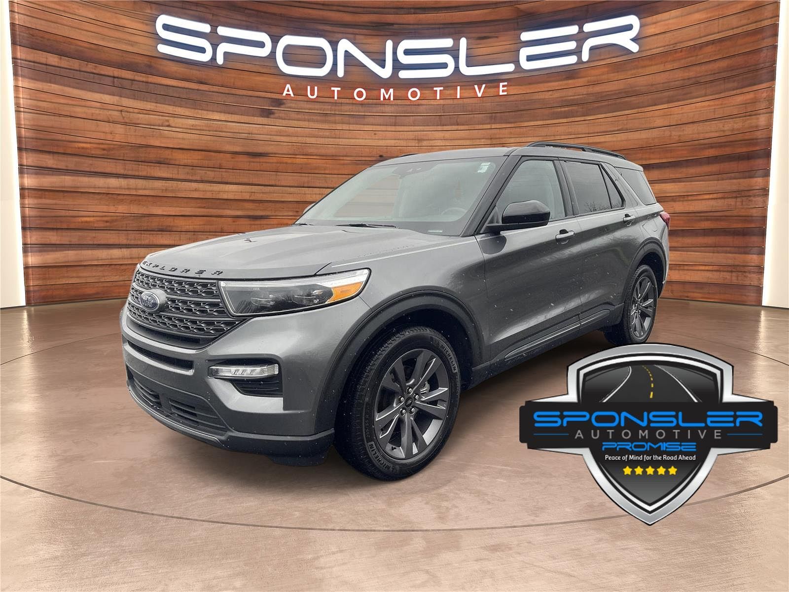 2023 FORD Explorer