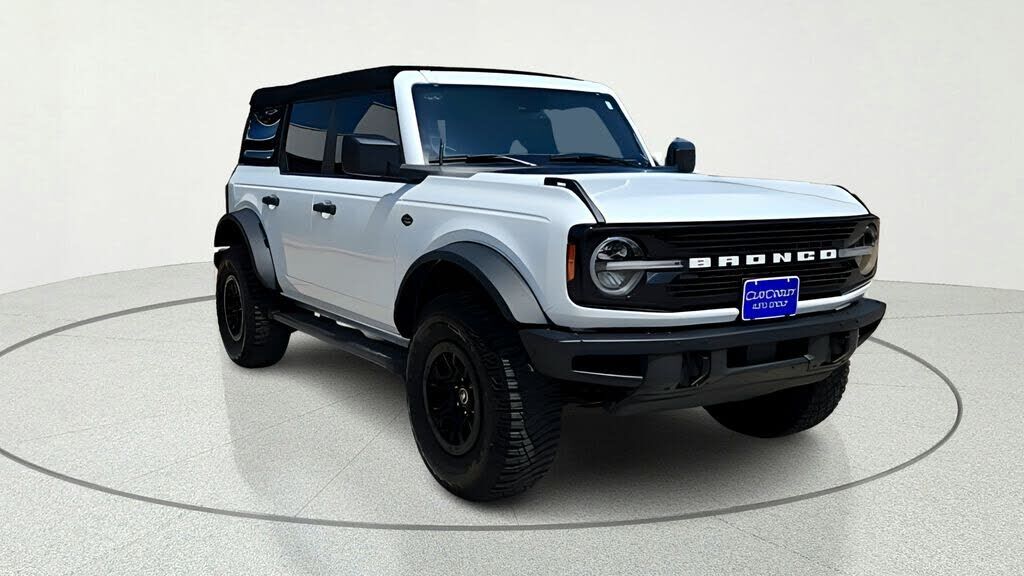 2023 FORD Bronco