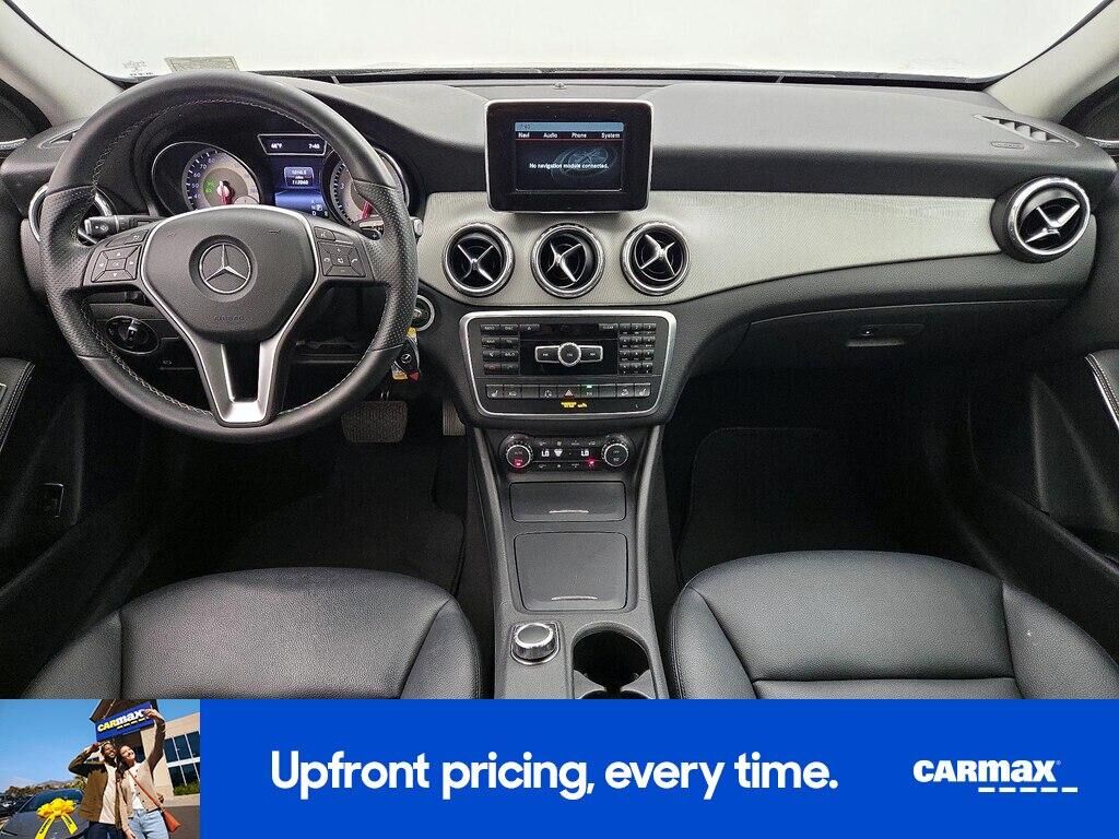 2015 MERCEDES-BENZ GLA-Class