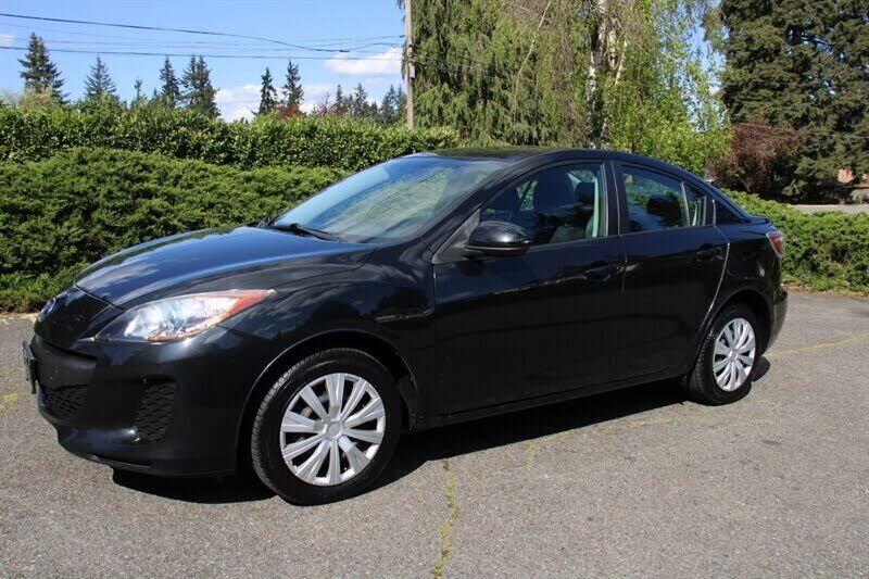 2013 MAZDA Mazda3