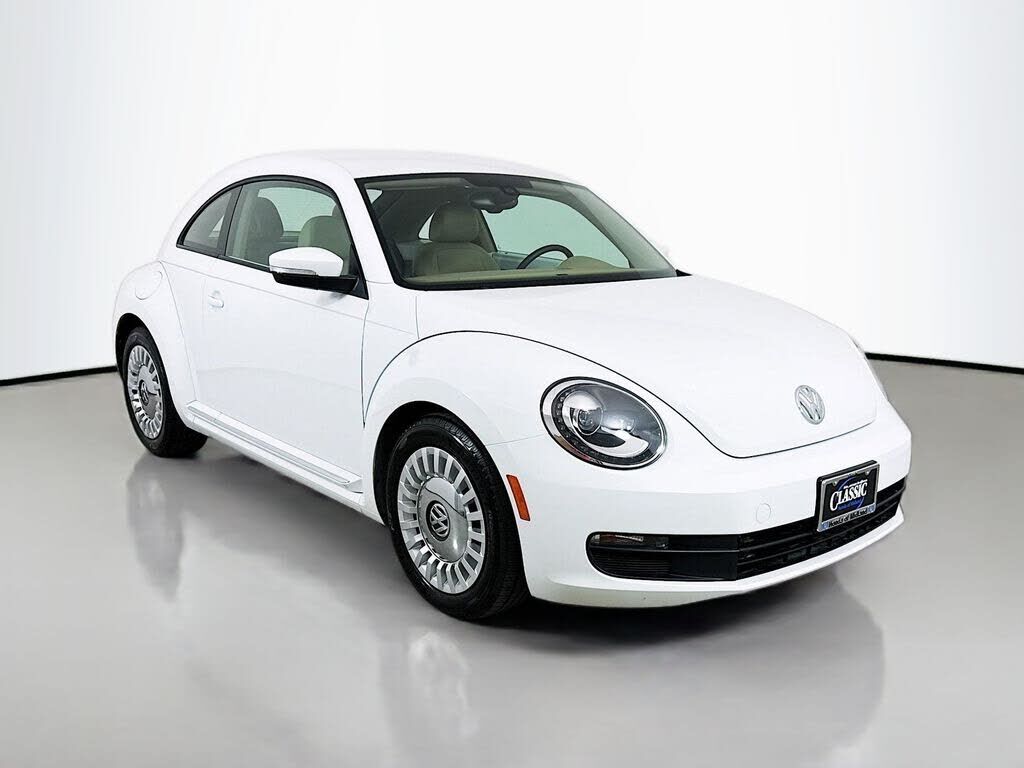 2016 VOLKSWAGEN Beetle