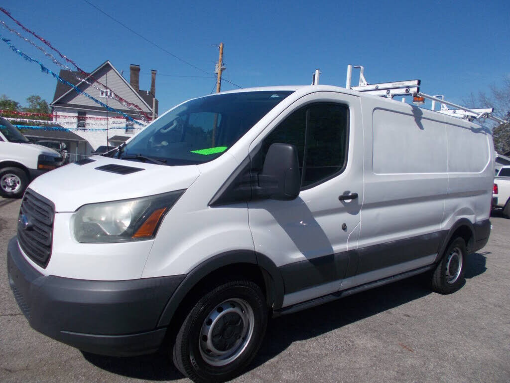 2015 FORD Transit