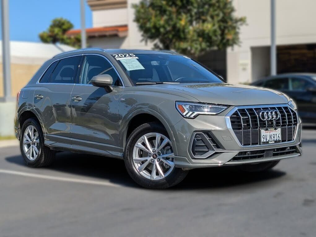 2025 AUDI Q3