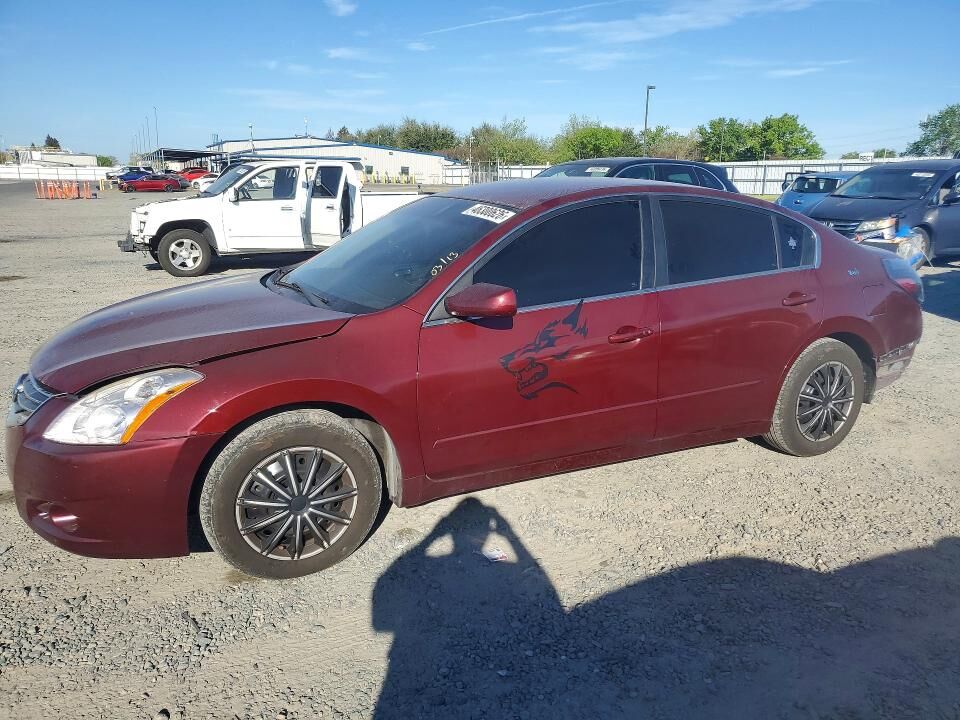 2011 NISSAN Altima