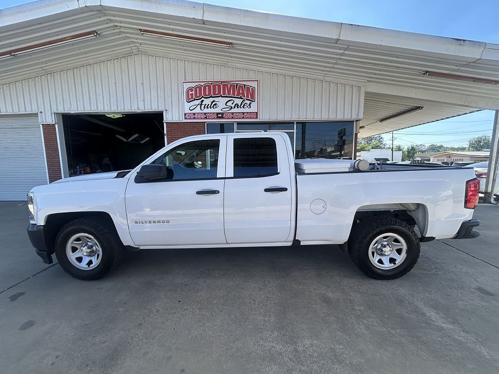 2018 CHEVROLET Silverado