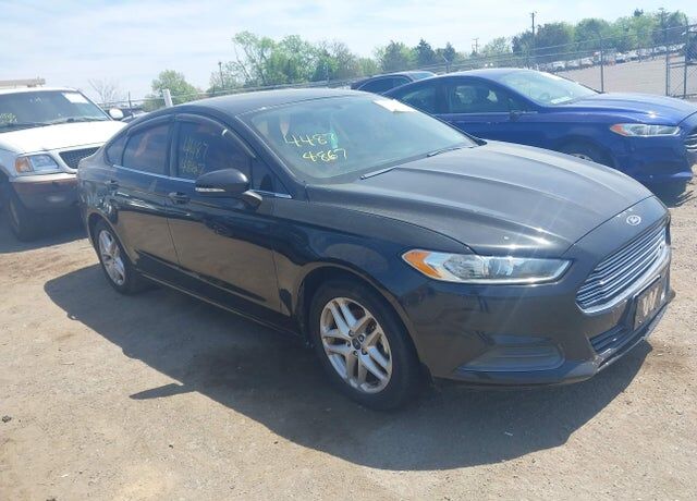 2013 FORD Fusion
