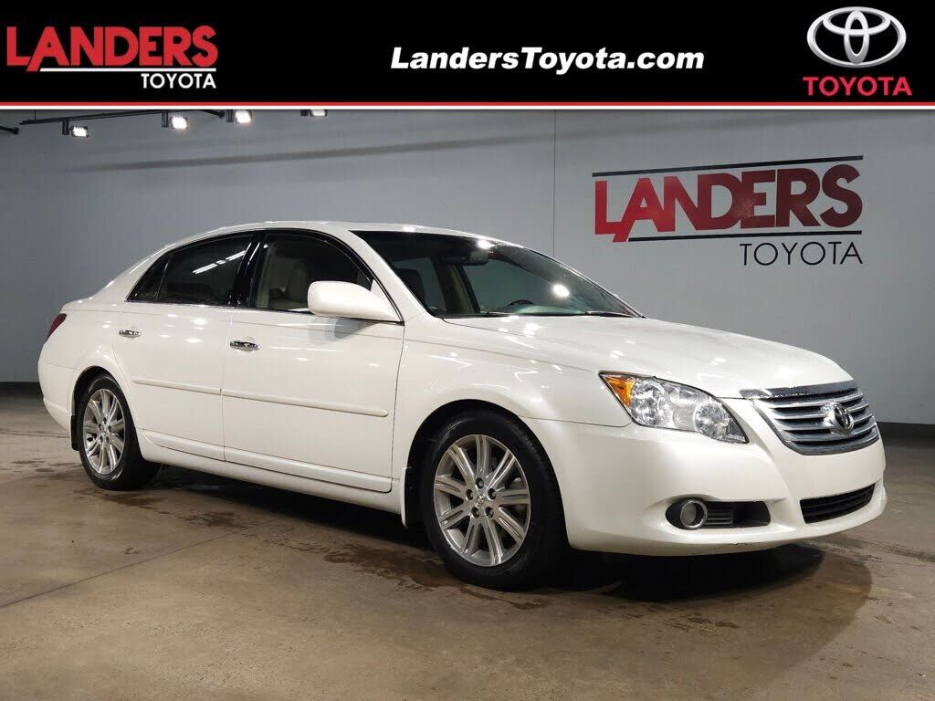 2010 TOYOTA Avalon