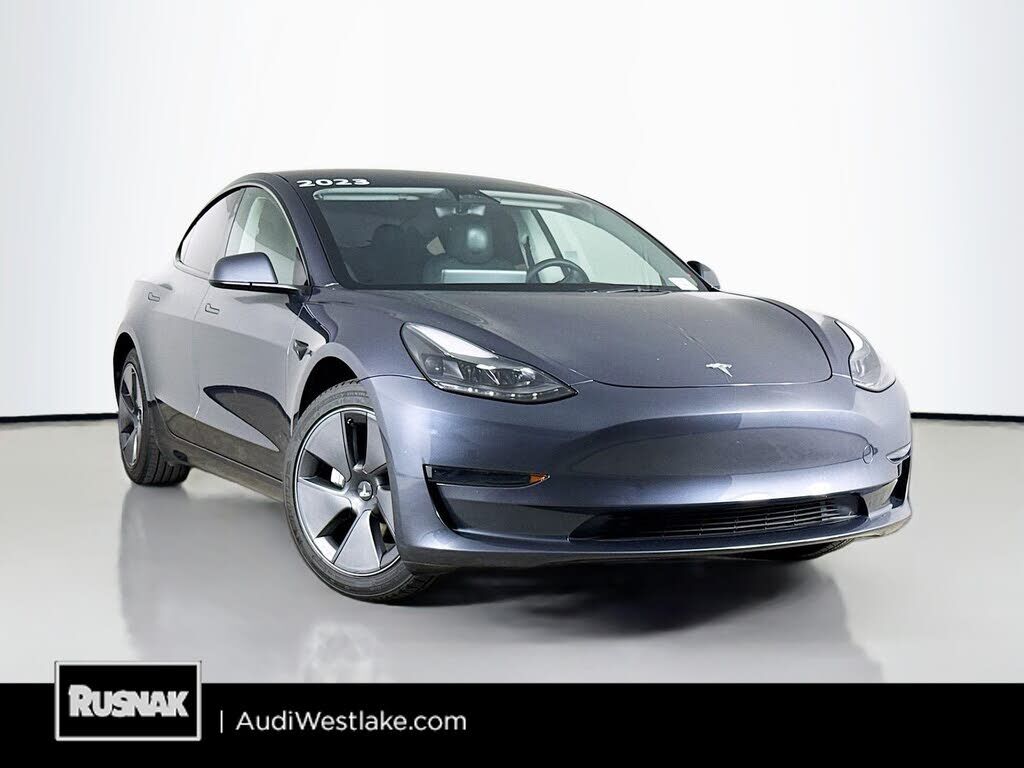 2023 TESLA Model 3