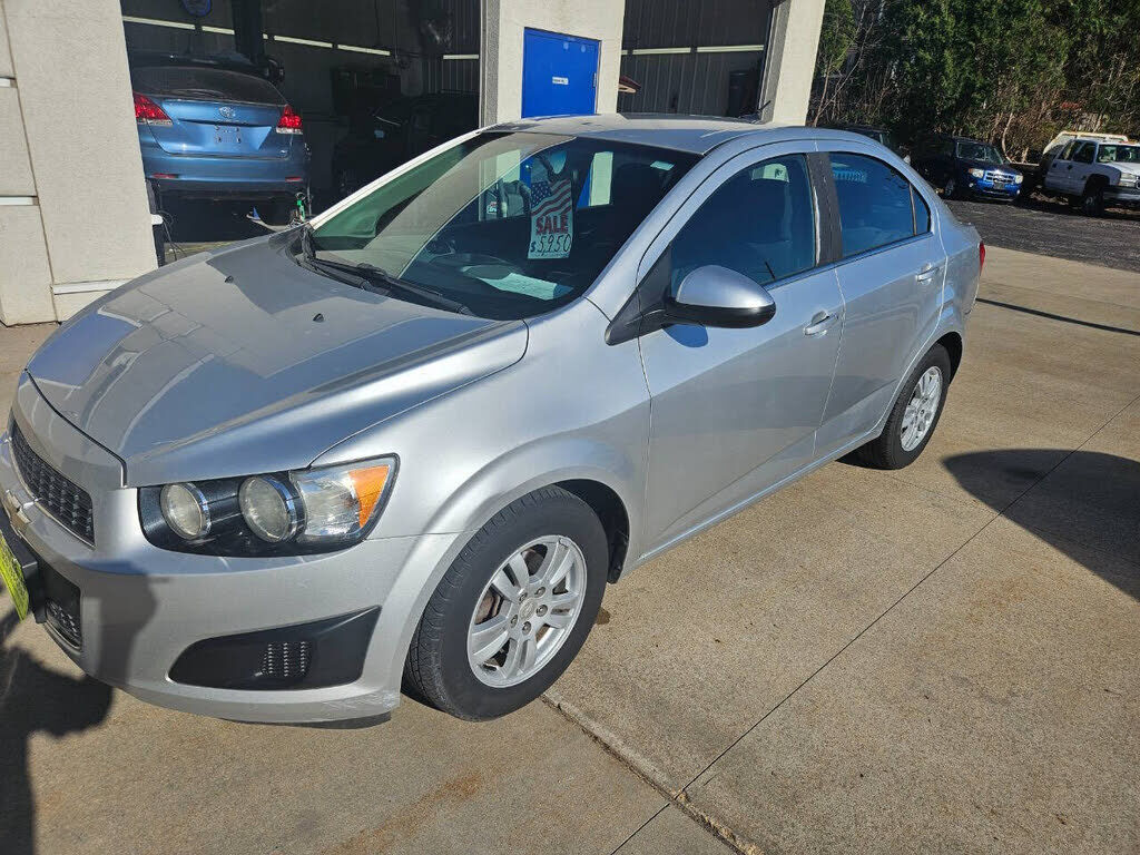 2014 CHEVROLET Sonic