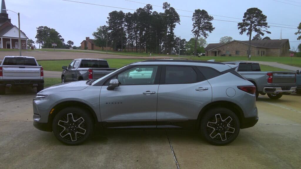 2025 CHEVROLET Blazer