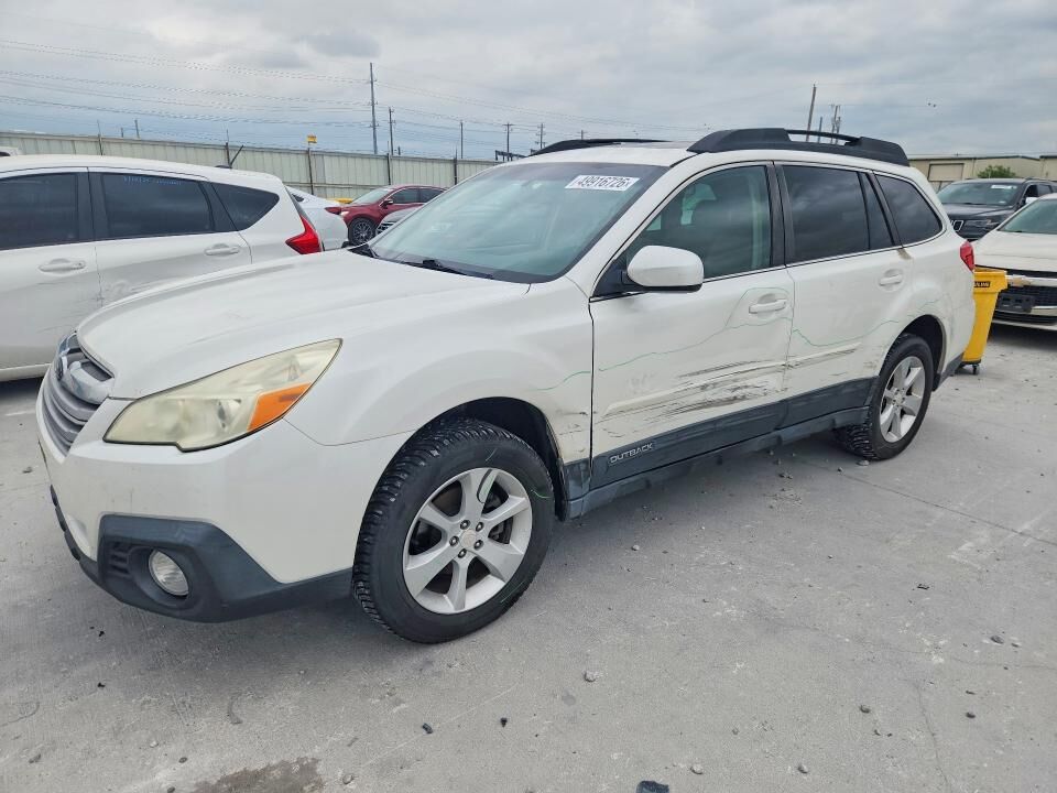 2014 SUBARU Outback