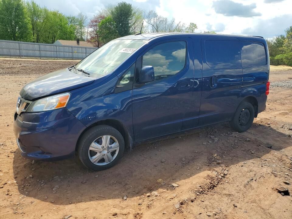 2013 NISSAN NV200