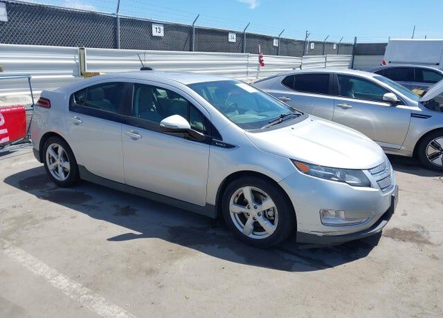 2015 CHEVROLET Volt