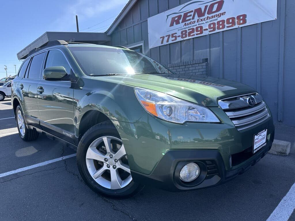 2013 SUBARU Outback