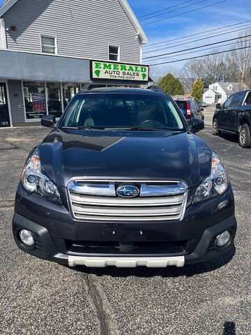 2013 SUBARU Outback