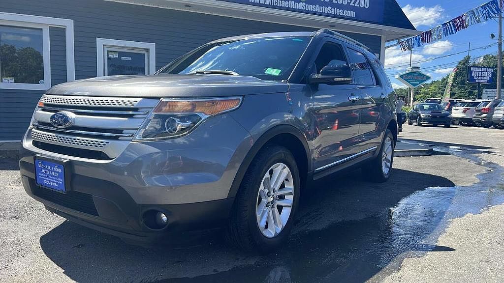 2011 FORD Explorer