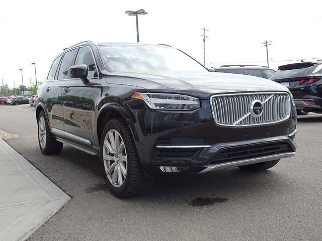 2016 VOLVO XC90