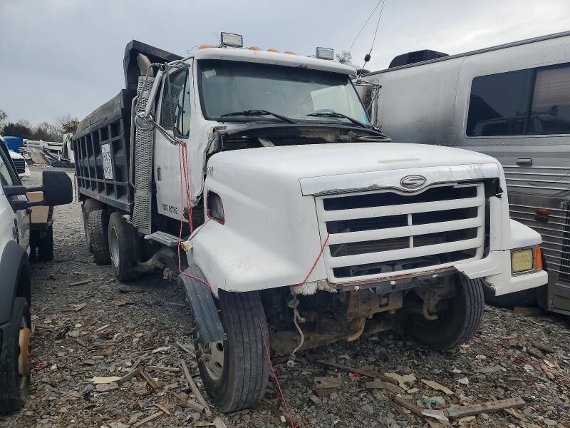 2000 STERLING TRUCK L9511