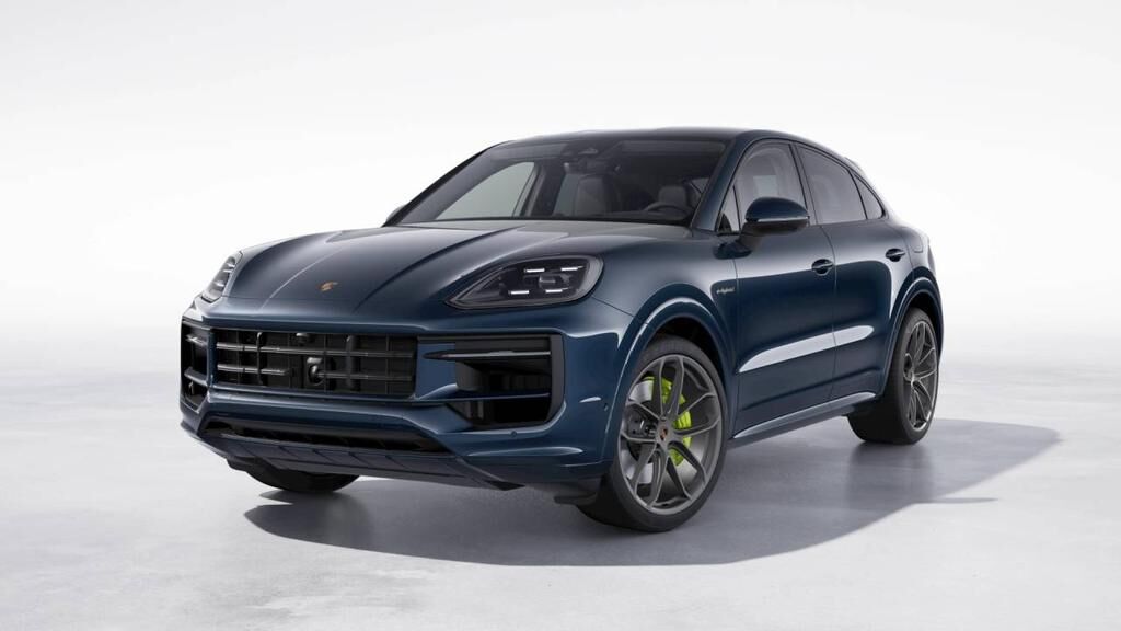 2024 PORSCHE Cayenne