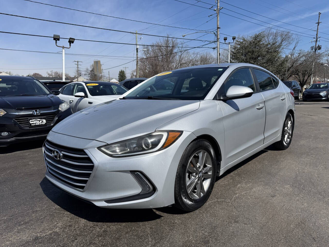 2017 HYUNDAI Elantra