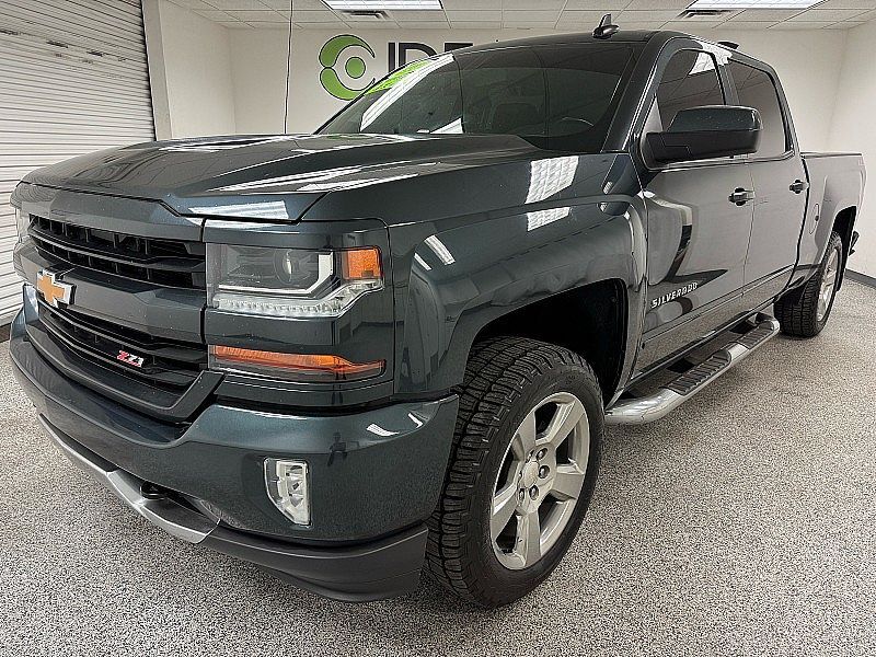 2018 CHEVROLET Silverado
