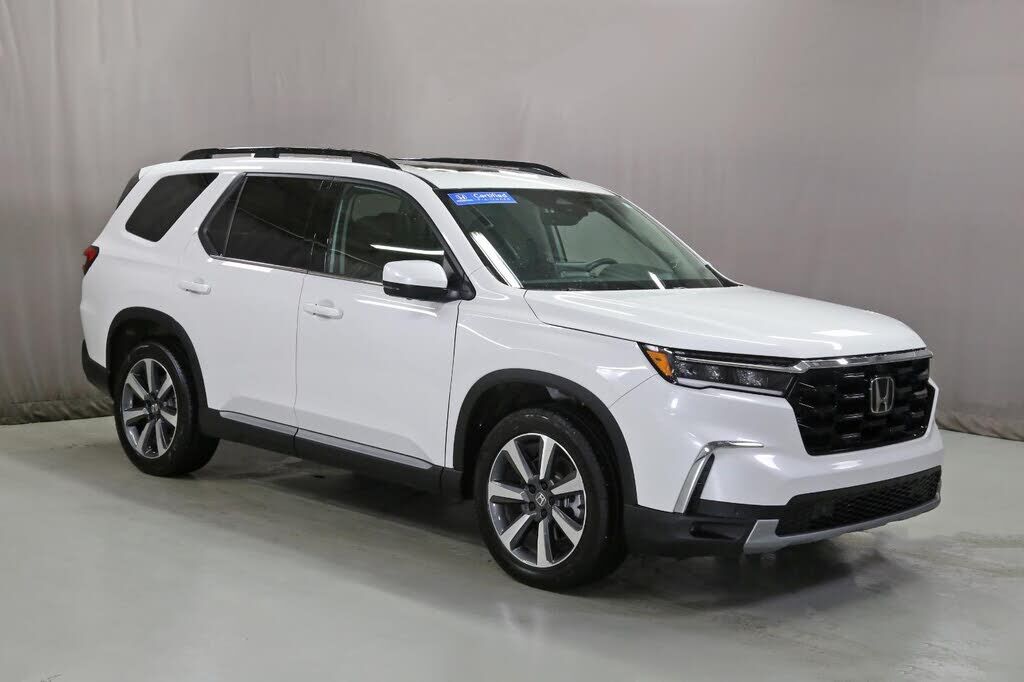 2025 HONDA Pilot