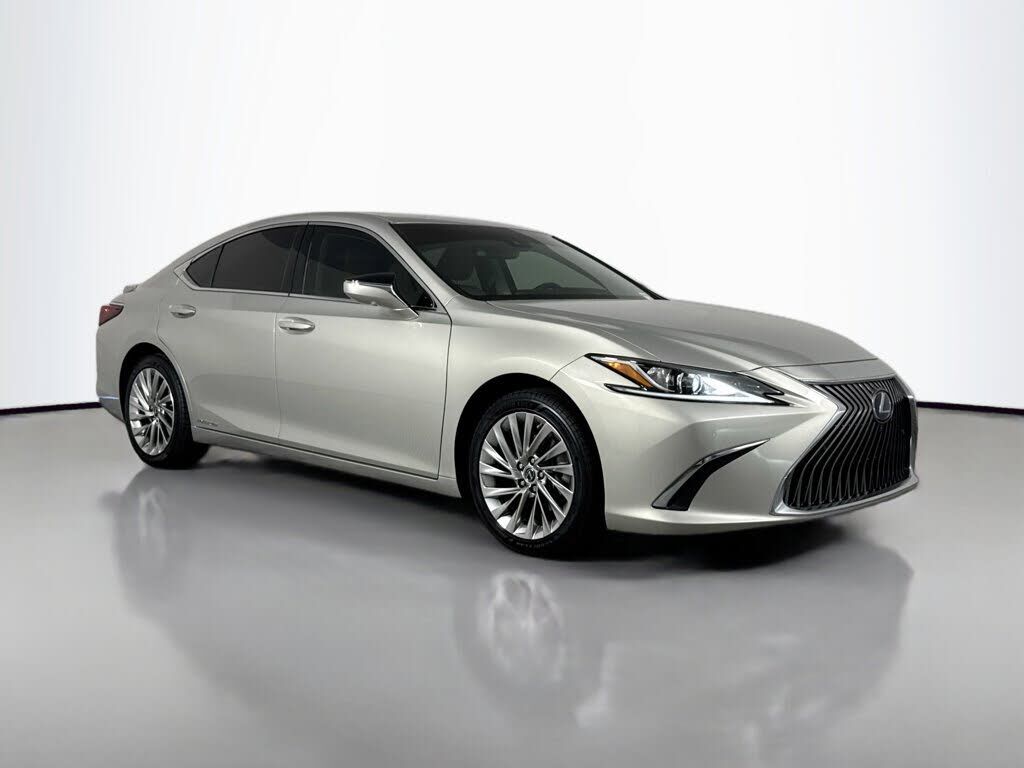 2020 LEXUS ES