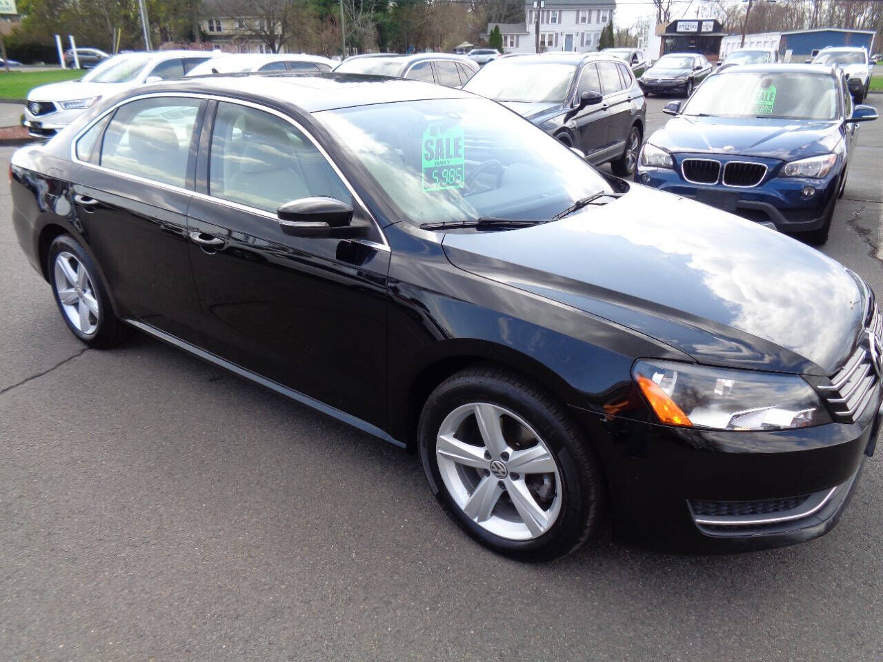 2013 VOLKSWAGEN Passat