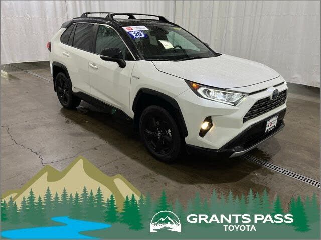 2020 TOYOTA RAV4