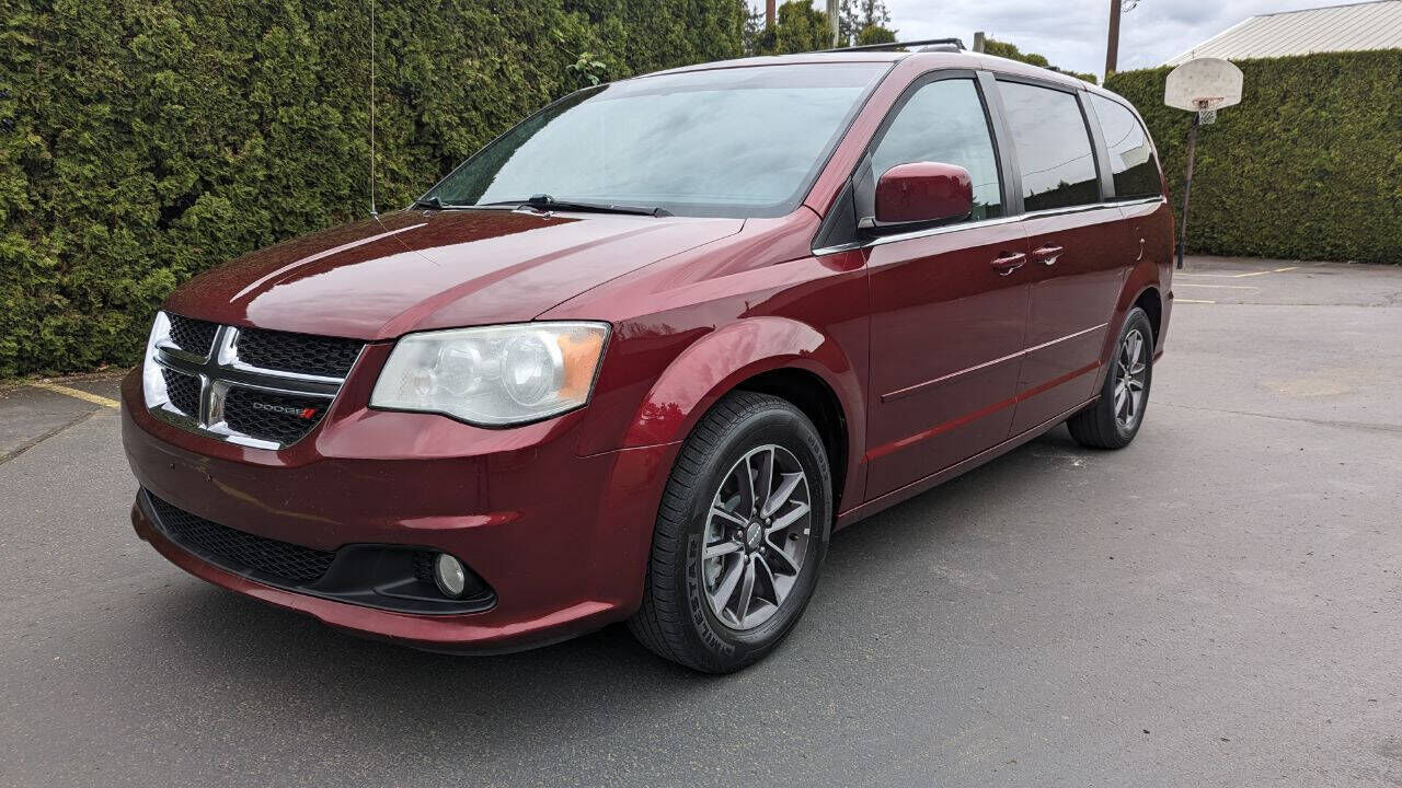 2017 DODGE Grand Caravan